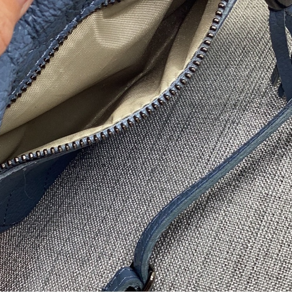 Blue quilted leather crossbody bag - Picture 9 of 15